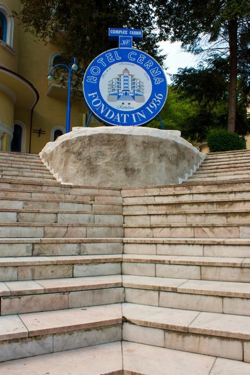 Hotel Cerna Băile Herculane Buitenkant foto