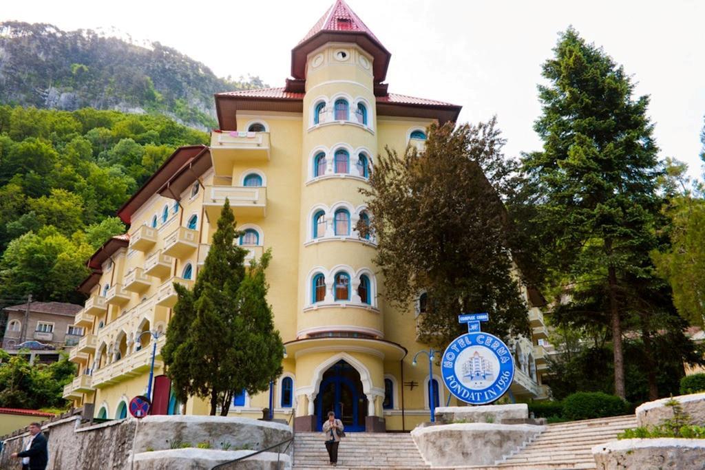 Hotel Cerna Băile Herculane Buitenkant foto