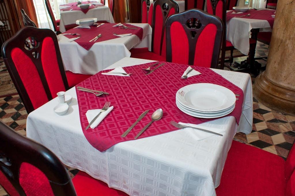 Hotel Cerna Băile Herculane Buitenkant foto